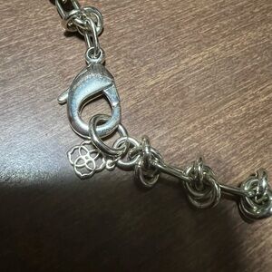 Kendra Scott necklace heavy material silver